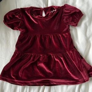 Perfect for the holidays! Zara velvet dress size 12-18 months